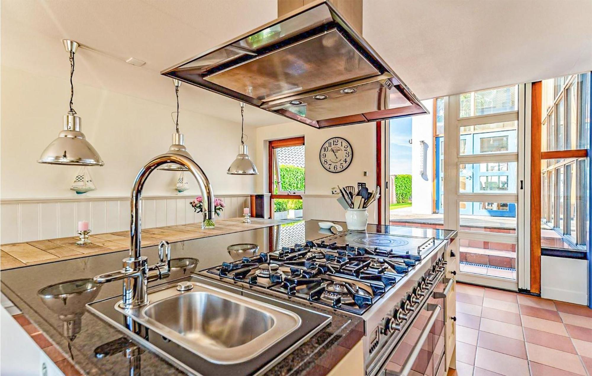 Nice Home In Breukeleveen With Wifi Ngoại thất bức ảnh